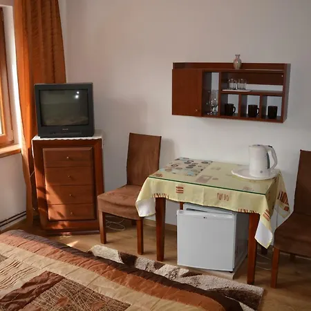 Pokoje Goscinne Bartek Iwonicz-Zdrój Esterno foto