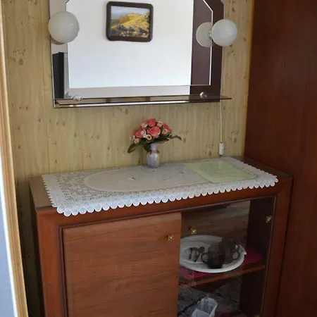 Pokoje Goscinne Bartek Iwonicz-Zdrój Esterno foto